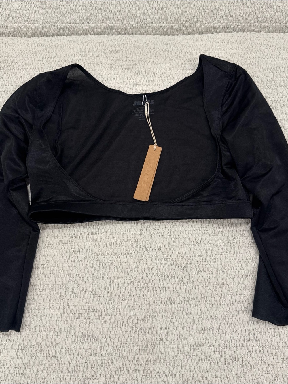 NWT SKIMS Black Arm Shaper Shapewear Top - Picture 2 of 3